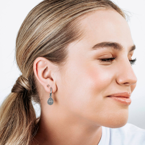 DIAMOND STUD SILVER DIAMOND STUD SILVER